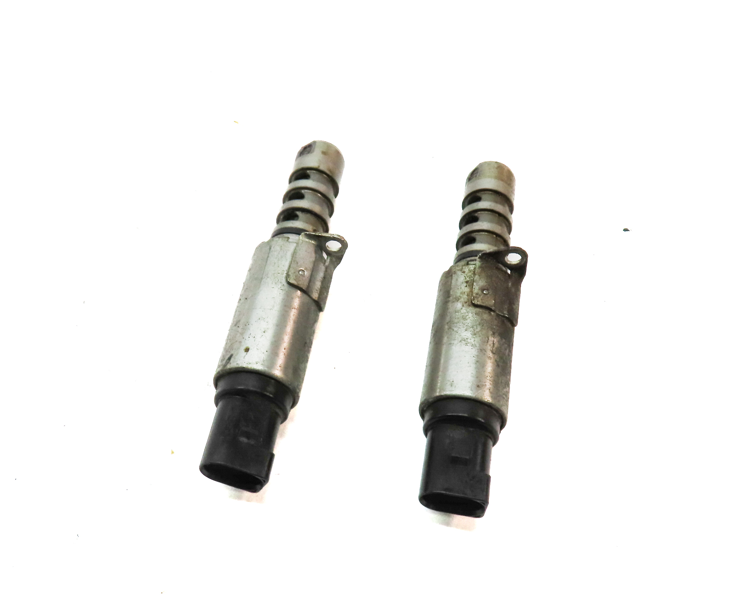 2012 AUDI A8 (D4 4H) 4.2L (CDRA) ENGINE VVT VARIABLE VALVE TIMING SOLENOID SET/2 — exact item pictured